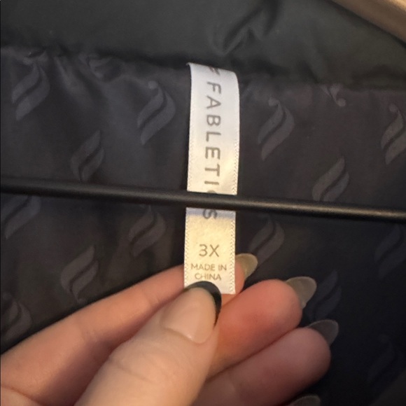 Fabletics Puffer Coat - Picture 2 of 6